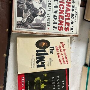 3/5$ Mix and match with any books in my closet.